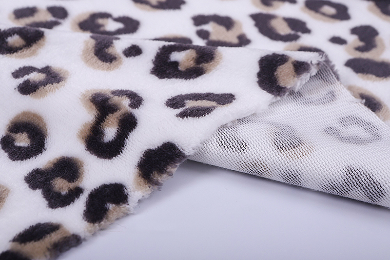 Single-sided leopard print flannel fleece