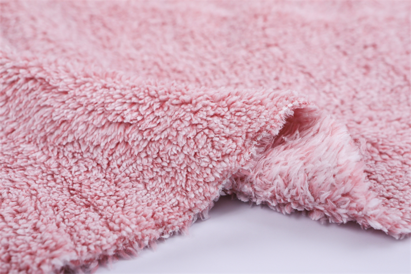 Double-sided pink cationic sherpa